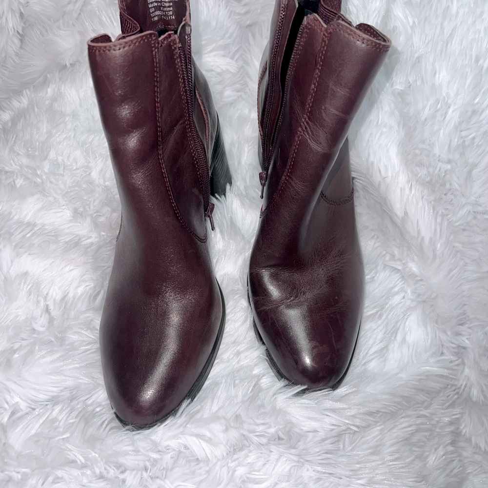 Giani Bernini Korma Leather booties, , 3.5” heel, size 10M